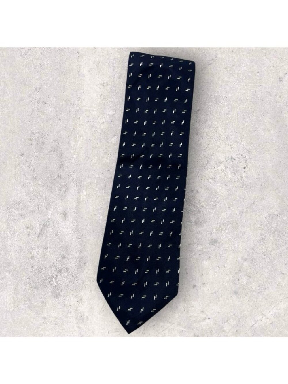 HUGO BOSS Silk Tie ITALY Navy White Geometric W:3.6" EUC